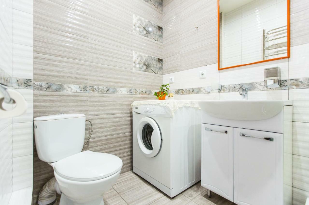 Modern 2Br Apartment In Central 리비프 외부 사진
