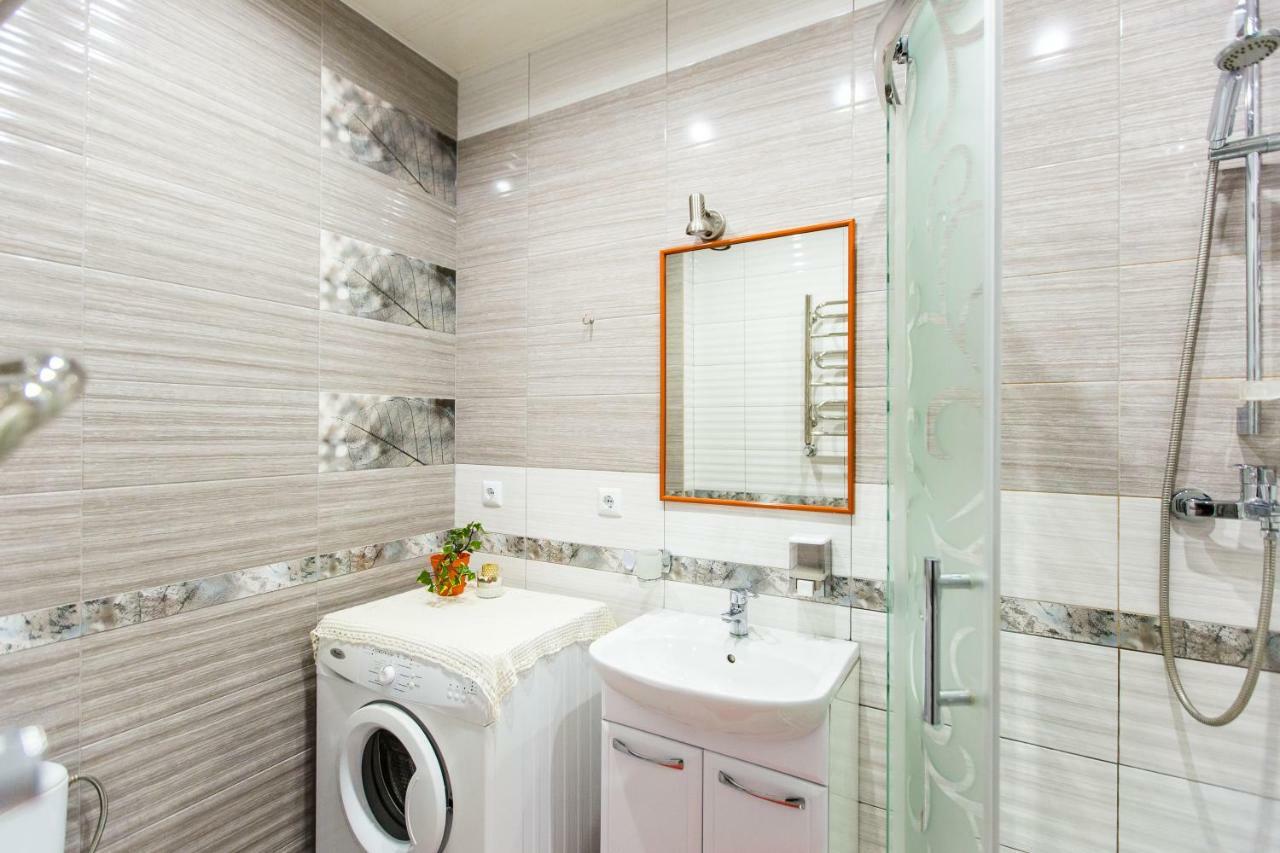 Modern 2Br Apartment In Central 리비프 외부 사진